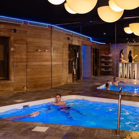Domaine De La Foret D'Orient, Logis Hotel, Restaurant, Spa Et Golf Rouilly-Sacey Kültér fotó